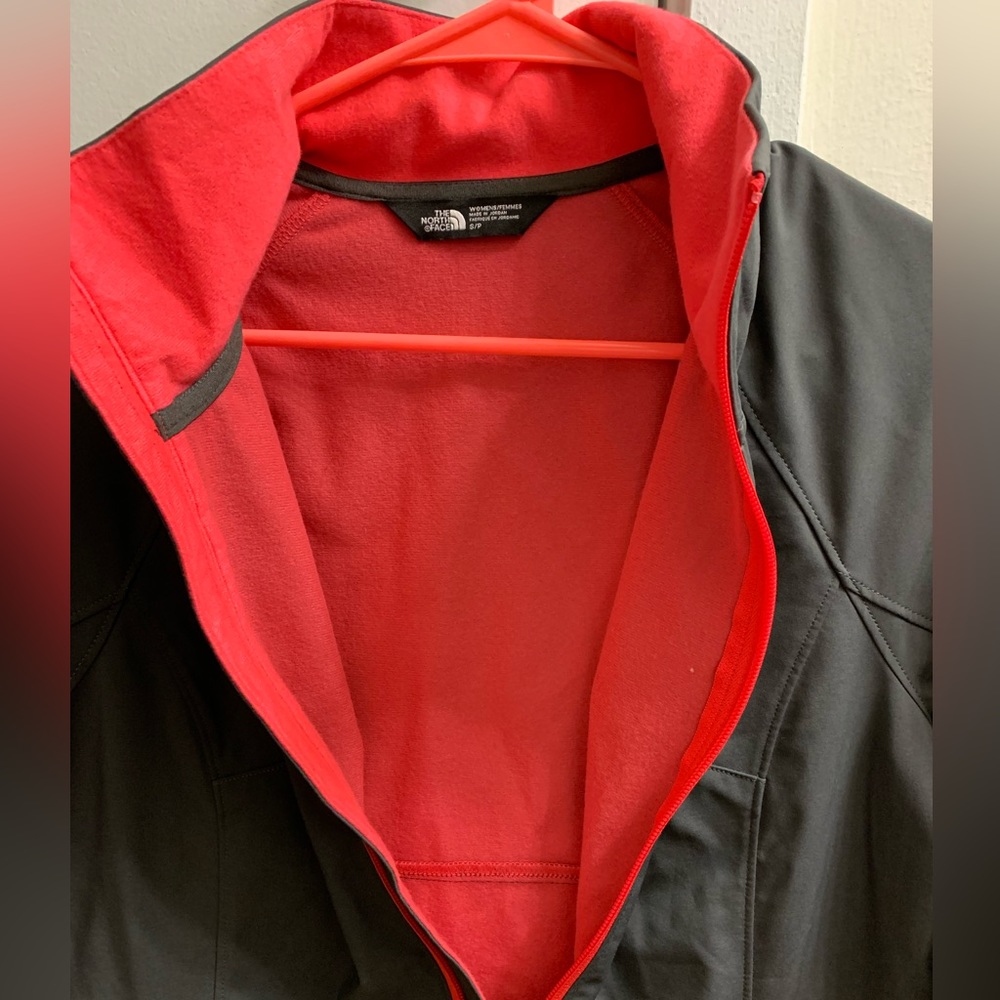 North Face Jacket - Picture 4 of 4